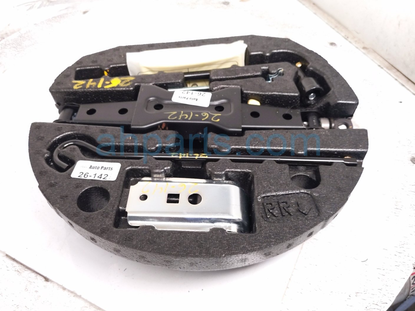 Honda JACK & TOOLS W/ FOAM HOLDER