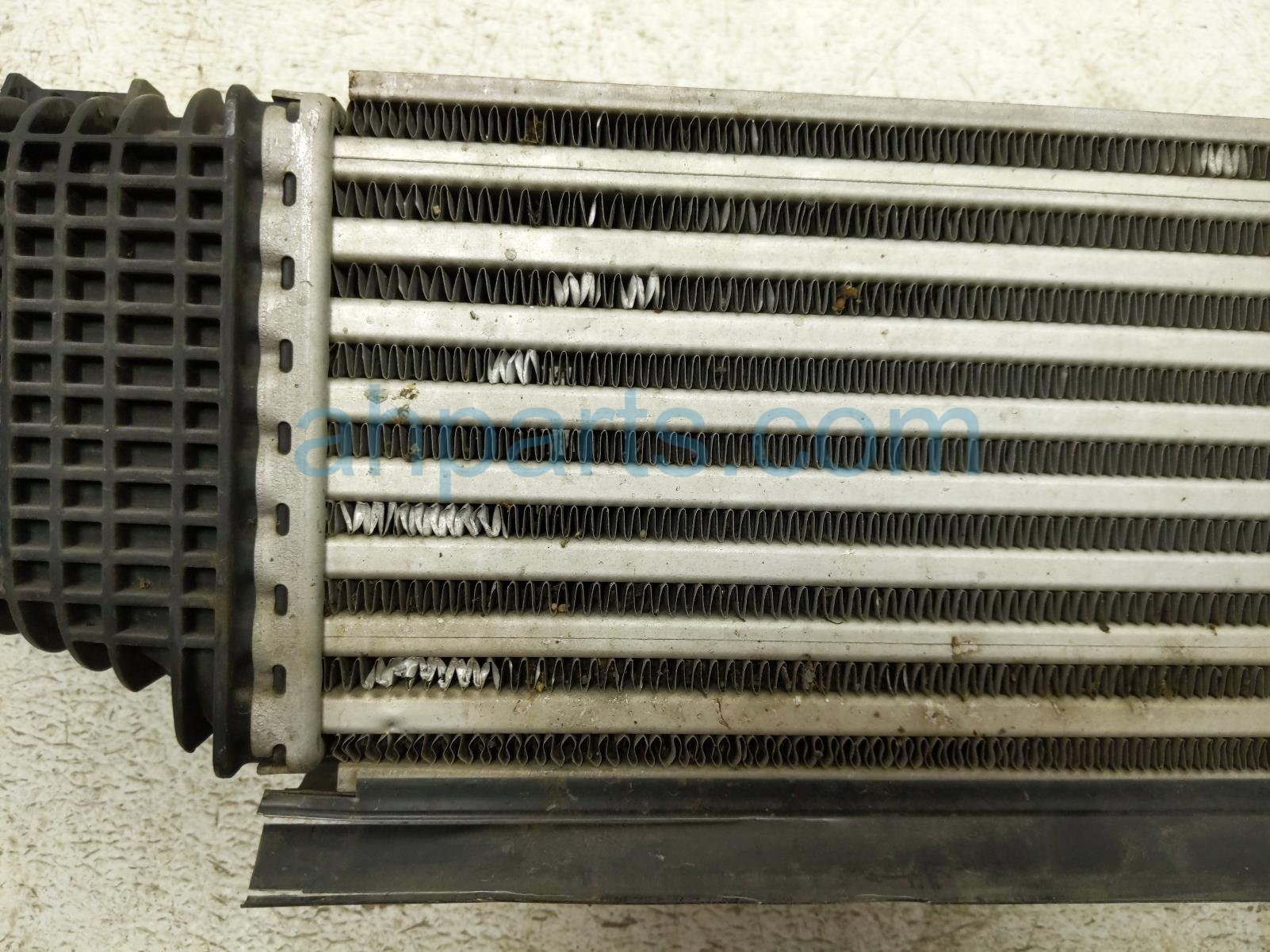 2024 Ford Mustang Intercooler 2.3t Rwd PR33 6K775 AE Replacement 2024 Ford Mustang Intercooler 2.3t Rwd PR33 6K775 AE Replacement thumbnail