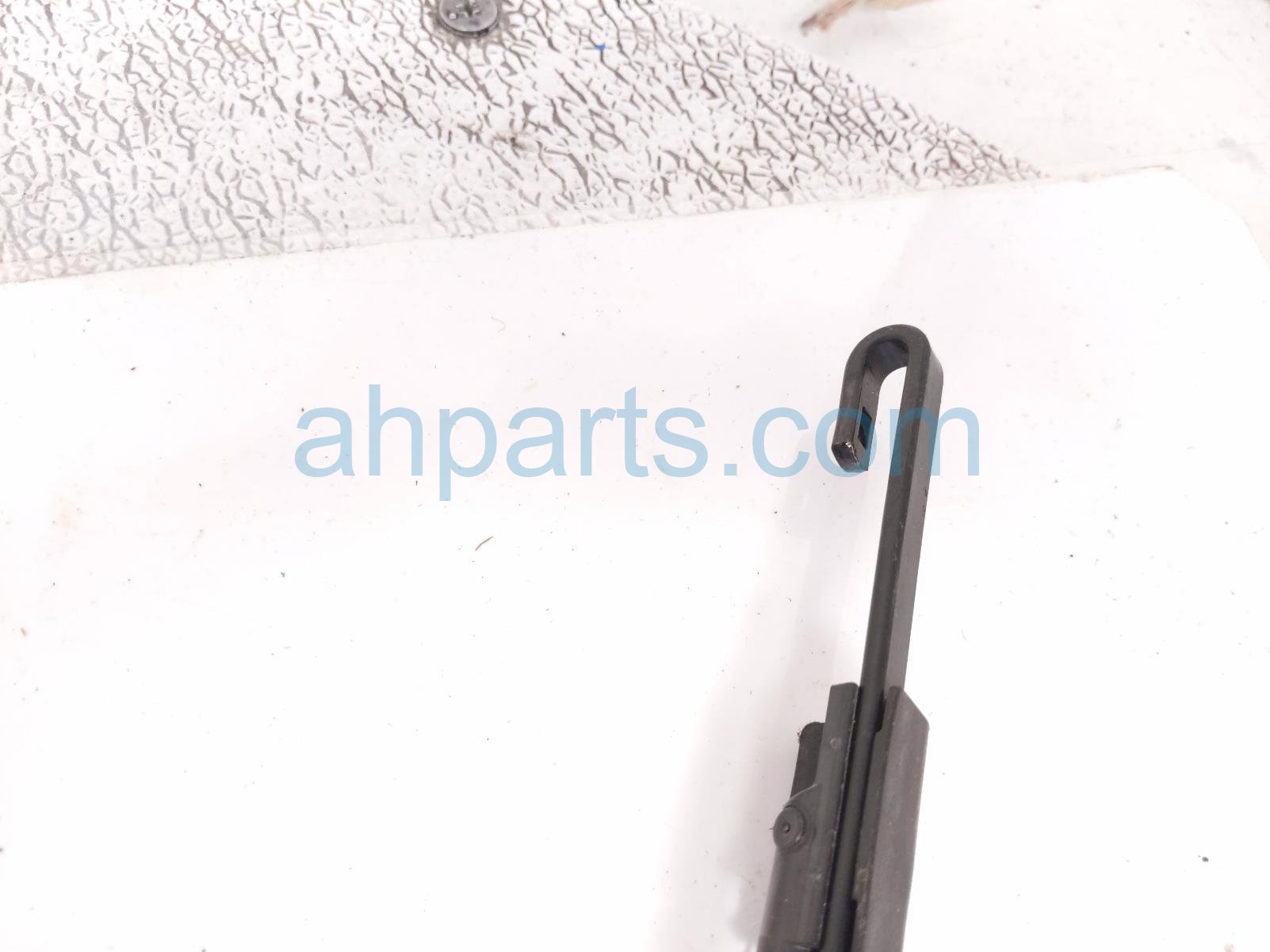 2024 Mazda Cx 50 Driver Windshield Wiper Arm DGH9 67 321A Replacement 2024 Mazda Cx 50 Driver Windshield Wiper Arm DGH9 67 321A Replacement thumbnail
