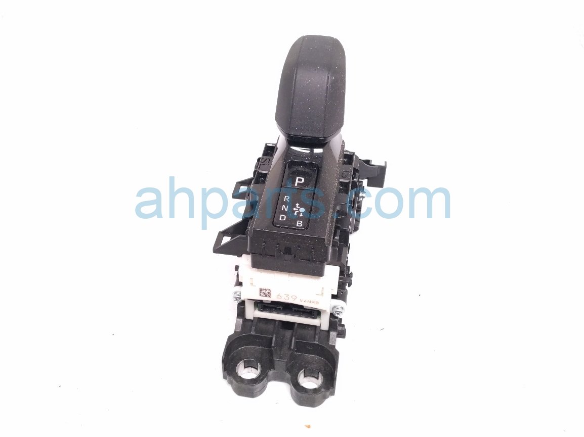 Toyota A/T FLOOR SHIFTER W/KNOB -2.0L AWD