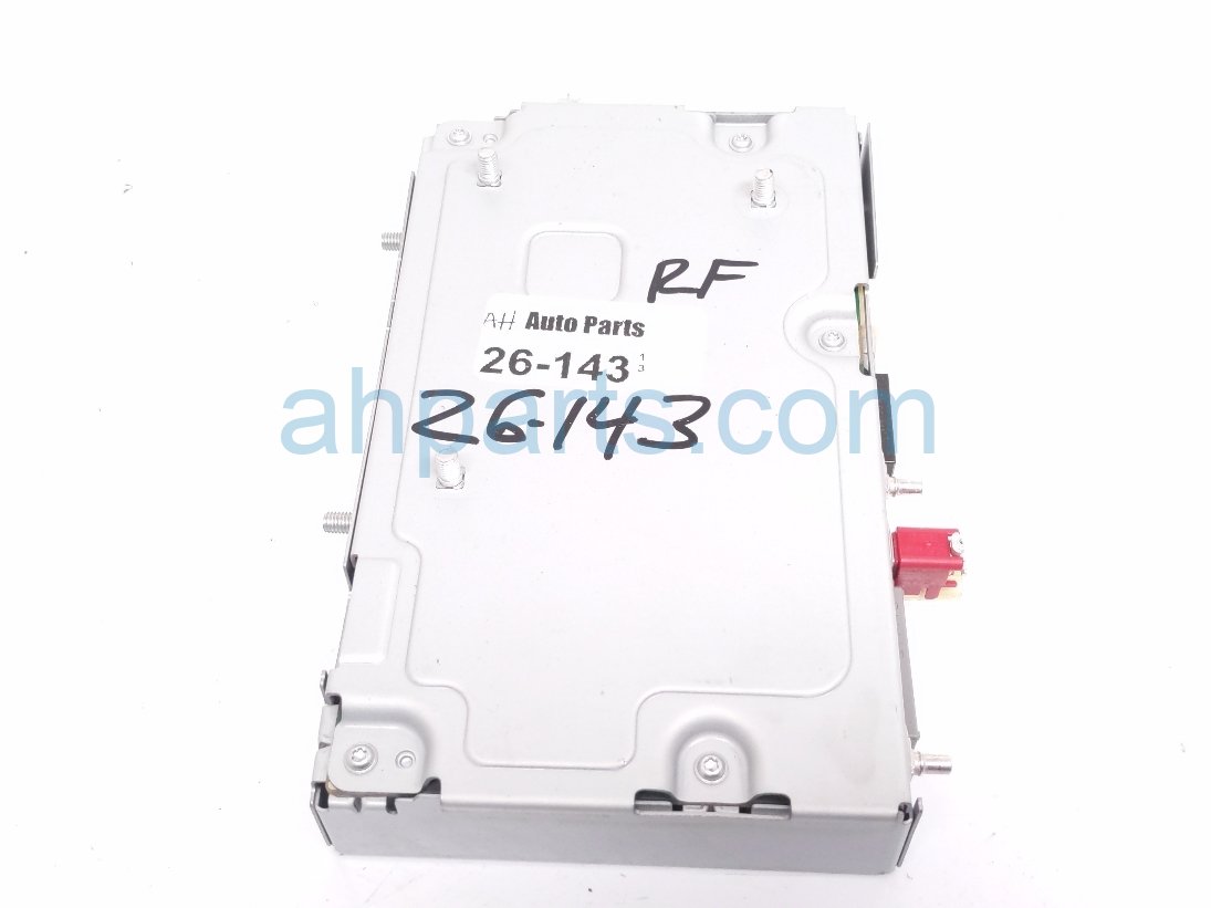 Honda REAR ENTERTAINMENT CONTROL MODULE