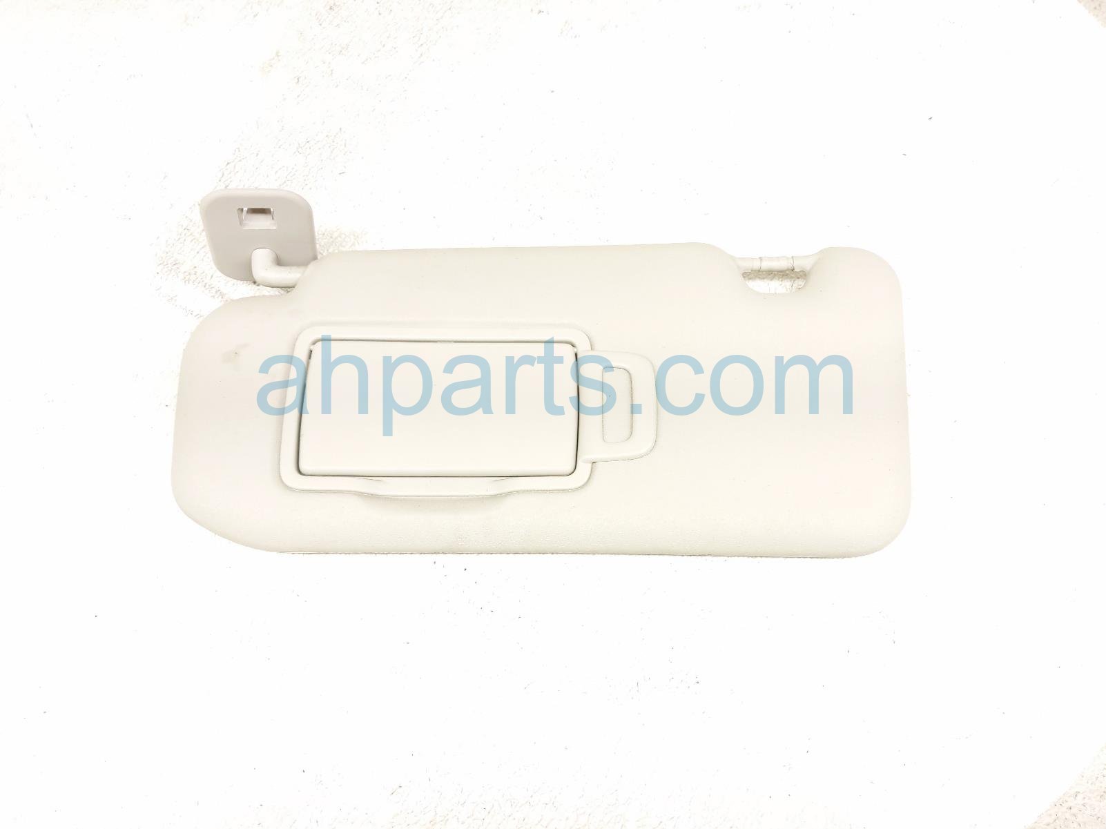 Nissan LH SUN VISOR - BLACK