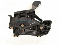 Honda A/T FLOOR SHIFTER W/KNOB - 2.4L Honda A/T FLOOR SHIFTER W/KNOB - 2.4L