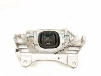 Nissan LH ENGINE MOUNT W/BRACKET - 2.0L Nissan LH ENGINE MOUNT W/BRACKET - 2.0L