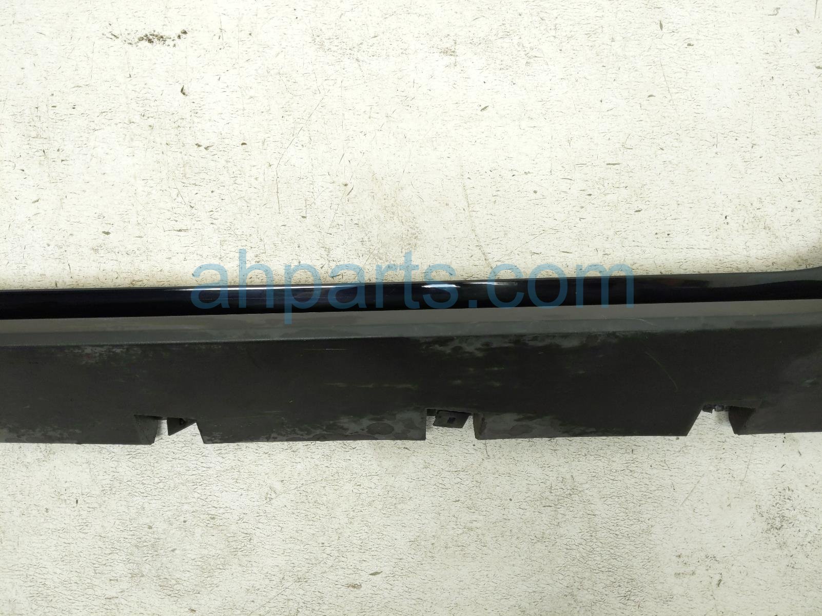 2024 Ford Mustang Rocker Trim Driver Side Skirt / Molding Black PR3Z 6310177 AAPTM Replacement 2024 Ford Mustang Rocker Trim Driver Side Skirt / Molding Black PR3Z 6310177 AAPTM Replacement thumbnail
