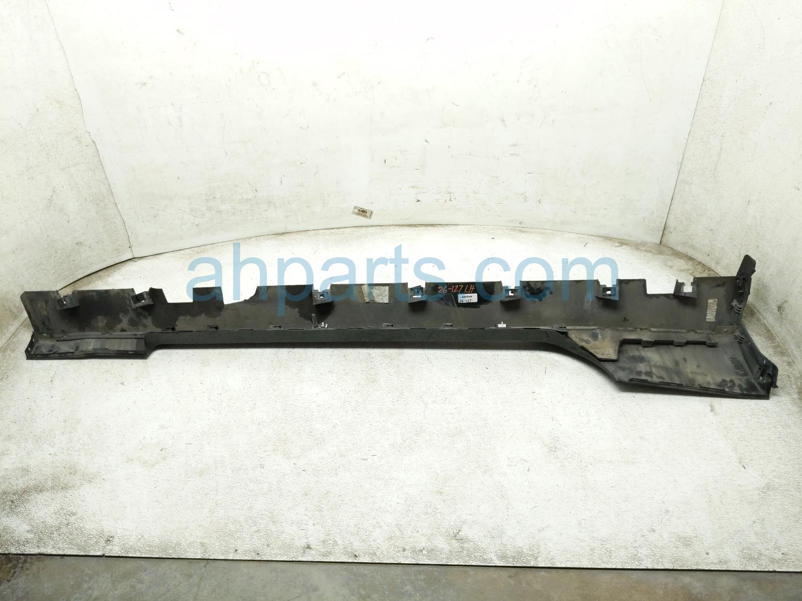 2024 Ford Mustang Rocker Trim Driver Side Skirt / Molding Black PR3Z 6310177 AAPTM Replacement 2024 Ford Mustang Rocker Trim Driver Side Skirt / Molding Black PR3Z 6310177 AAPTM Replacement thumbnail