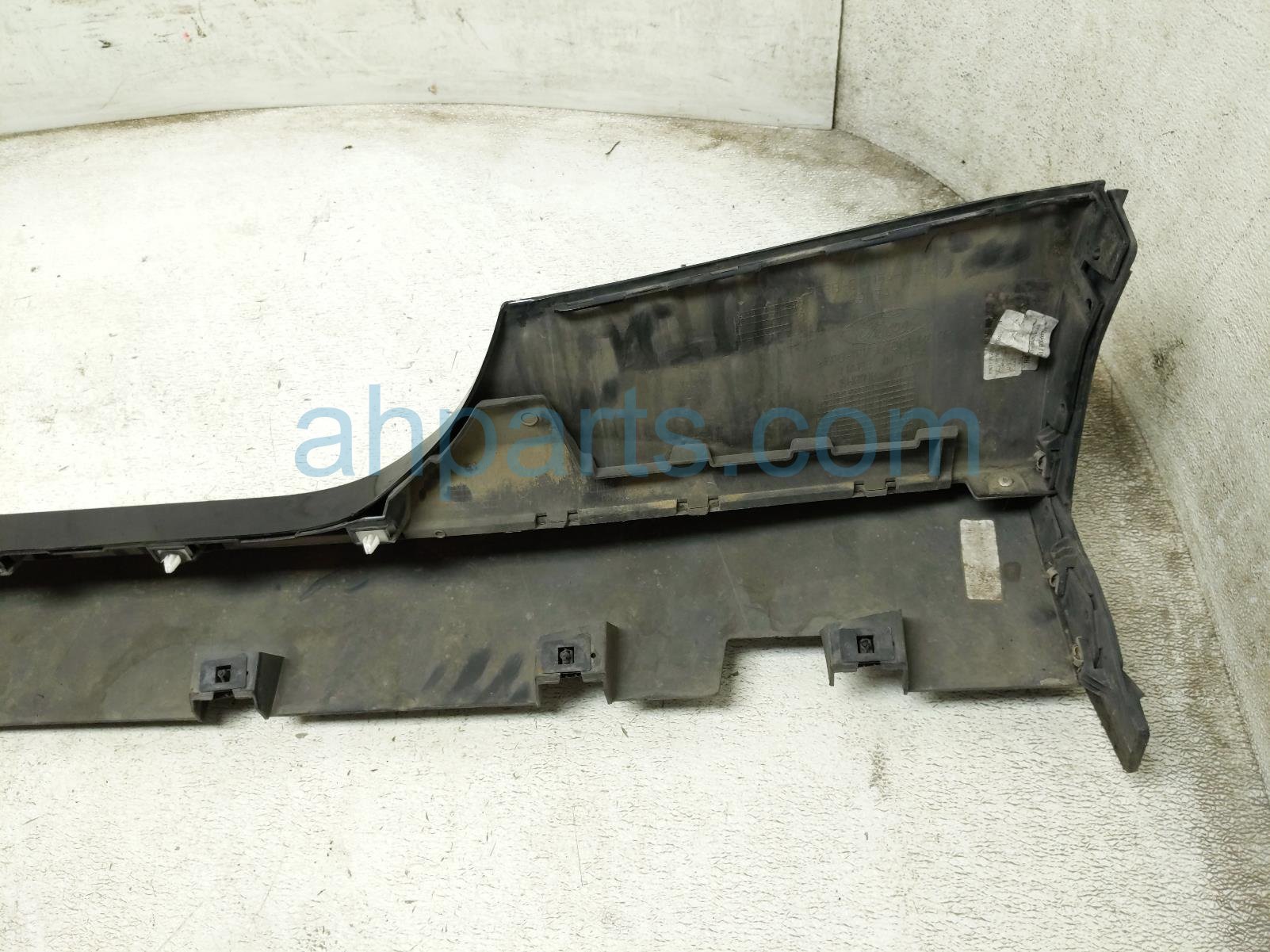 2024 Ford Mustang Rocker Trim Passenger Side Skirt / Molding Black PR3Z 6310176 AAPTM Replacement 2024 Ford Mustang Rocker Trim Passenger Side Skirt / Molding Black PR3Z 6310176 AAPTM Replacement thumbnail