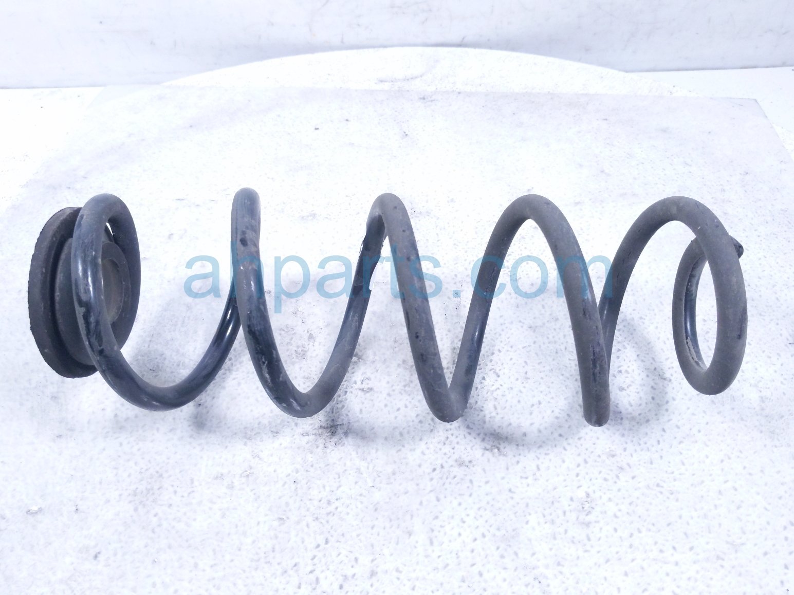 Toyota RR/RH COIL SPRING - 2.0L AWD