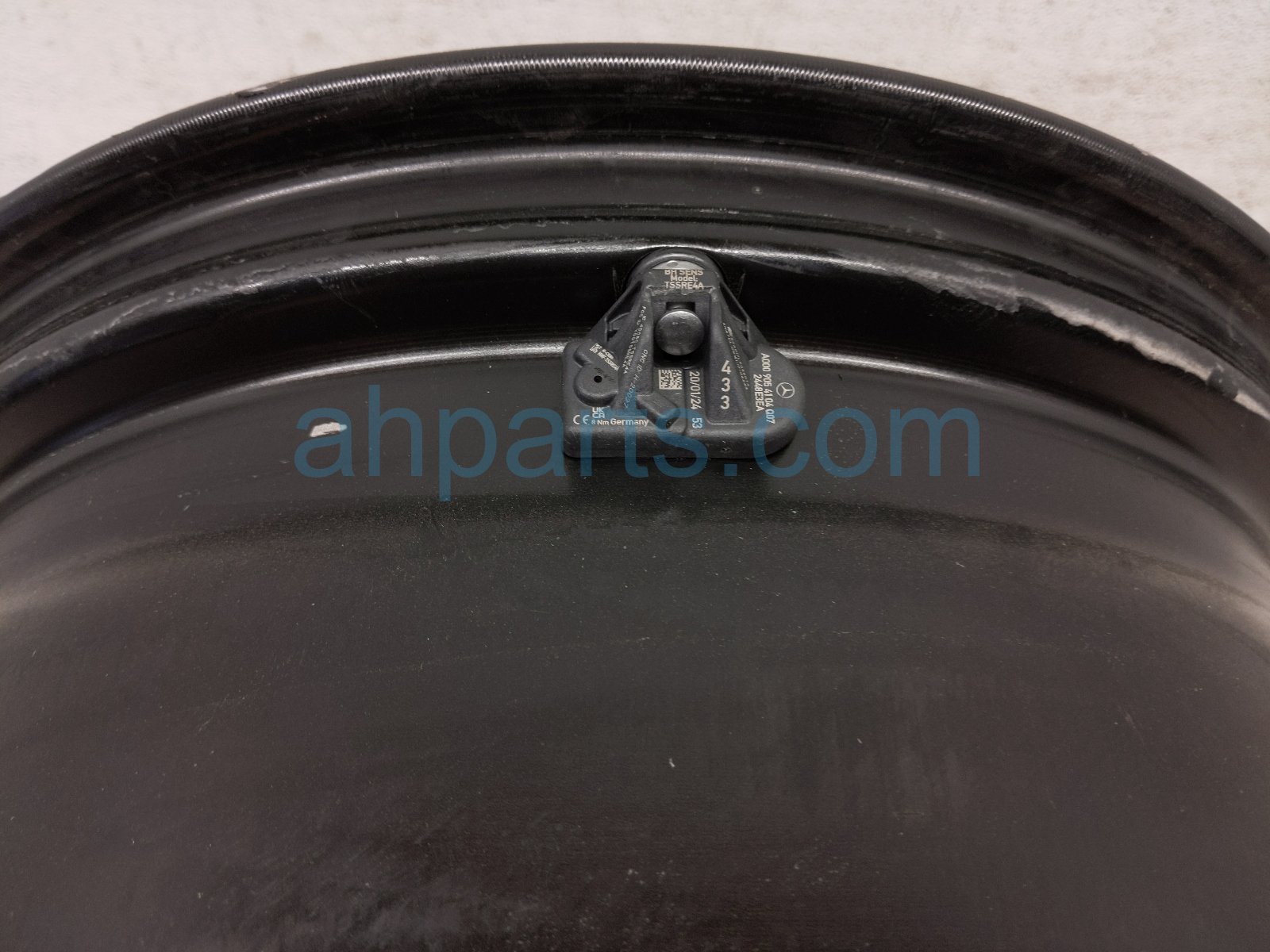 2024 Mercedes Eqb300 Rear Passenger Wheel / Rim 243 401 19 00 7X23 Replacement 2024 Mercedes Eqb300 Rear Passenger Wheel / Rim 243 401 19 00 7X23 Replacement thumbnail