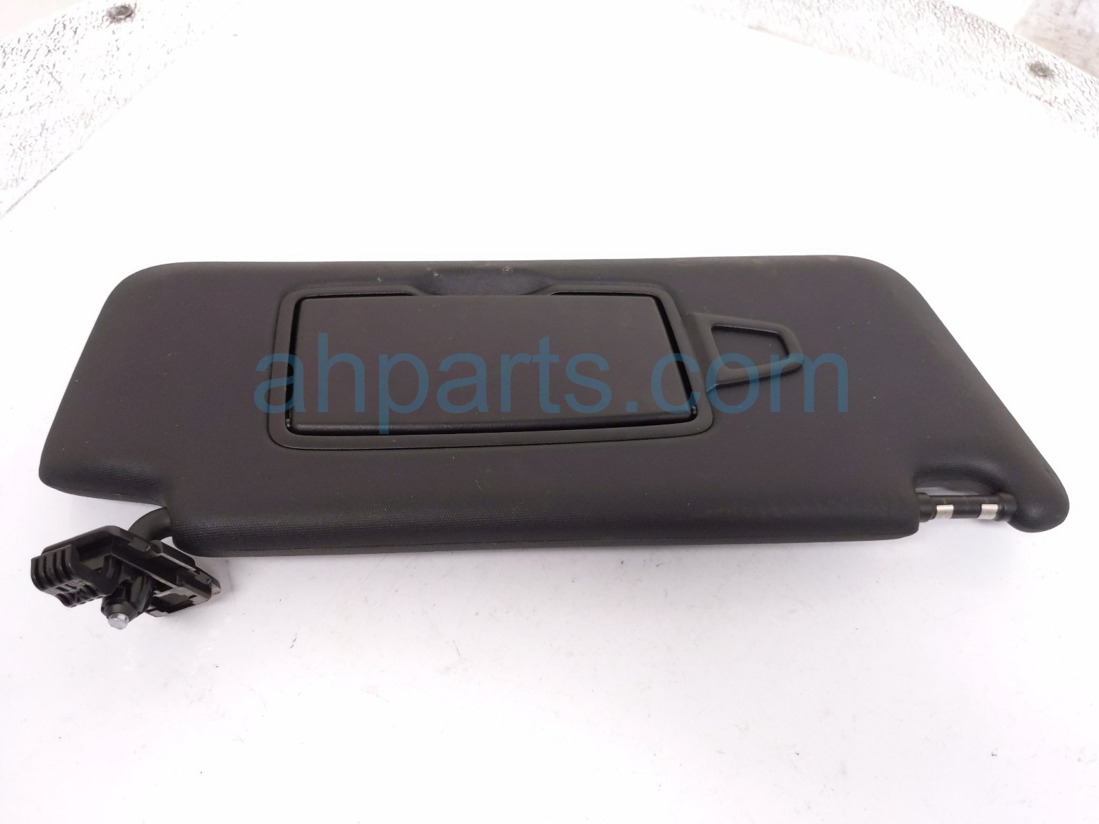 Mercedes RH SUN VISOR - BLACK