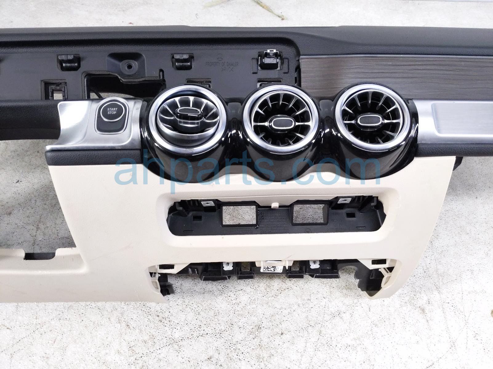 2024 Mercedes Eqb300 Dashboard W/ Airbag 247 680 73 00 9051 Replacement 2024 Mercedes Eqb300 Dashboard W/ Airbag 247 680 73 00 9051 Replacement thumbnail