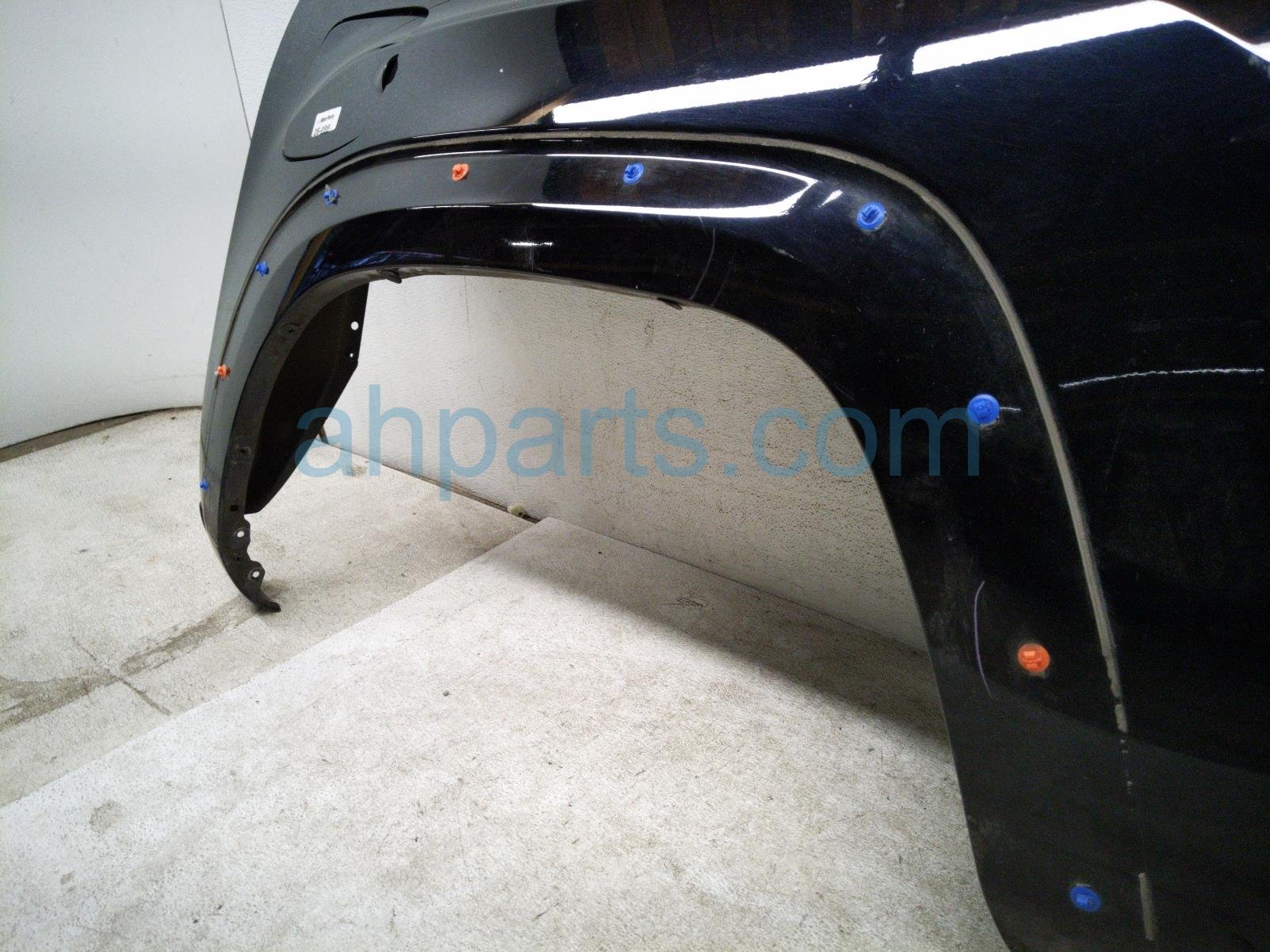 2019 Toyota Tacoma Driver Quarter Panel Black 65600 04400 Replacement 2019 Toyota Tacoma Driver Quarter Panel Black 65600 04400 Replacement thumbnail