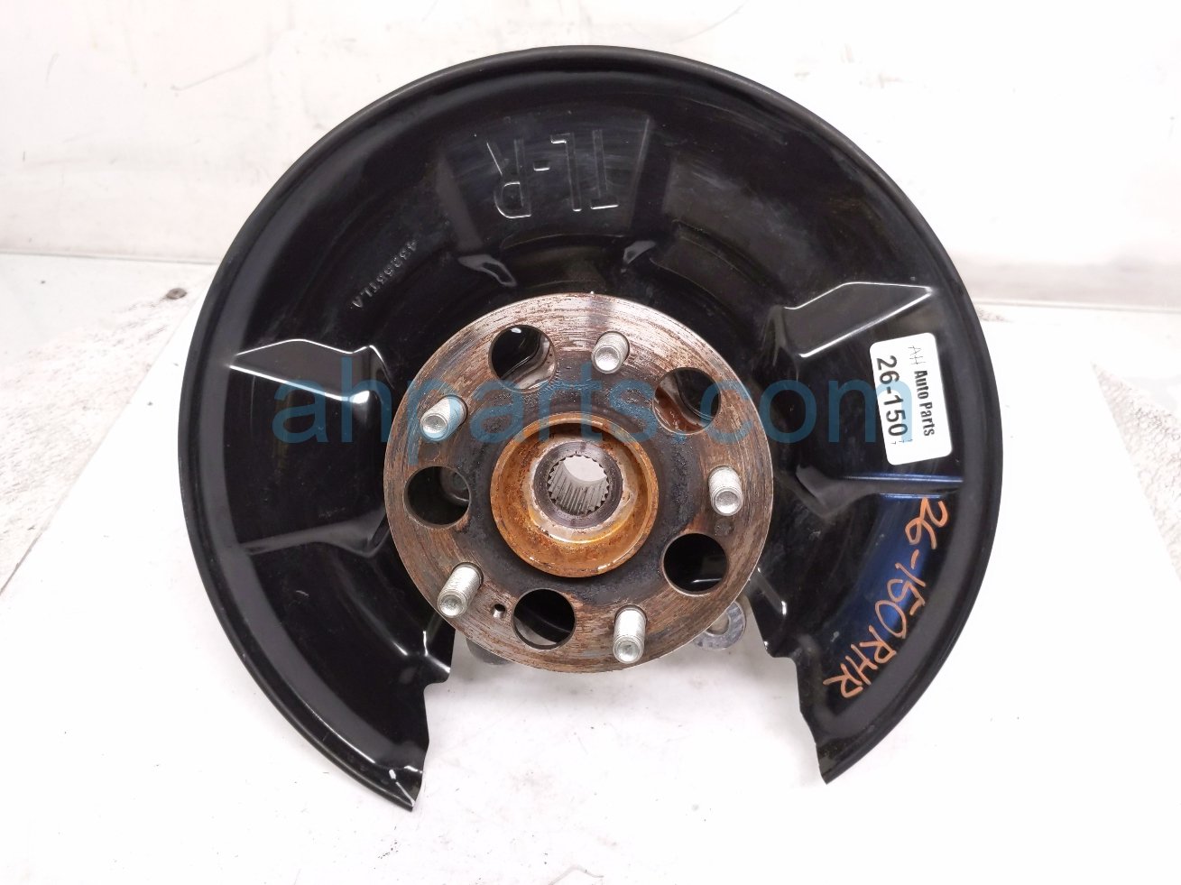 $149 Honda RR/RH SPINDLE KNUCKLE HUB - AWD