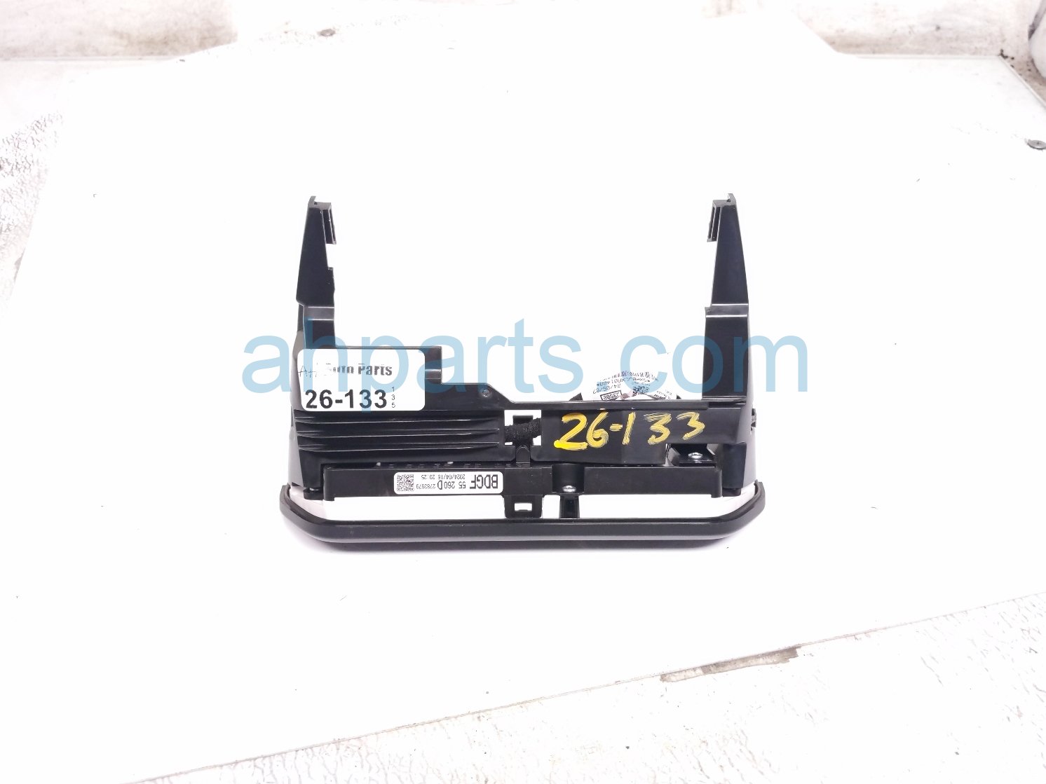 CENTER RAIN SENSOR CAP-BLK