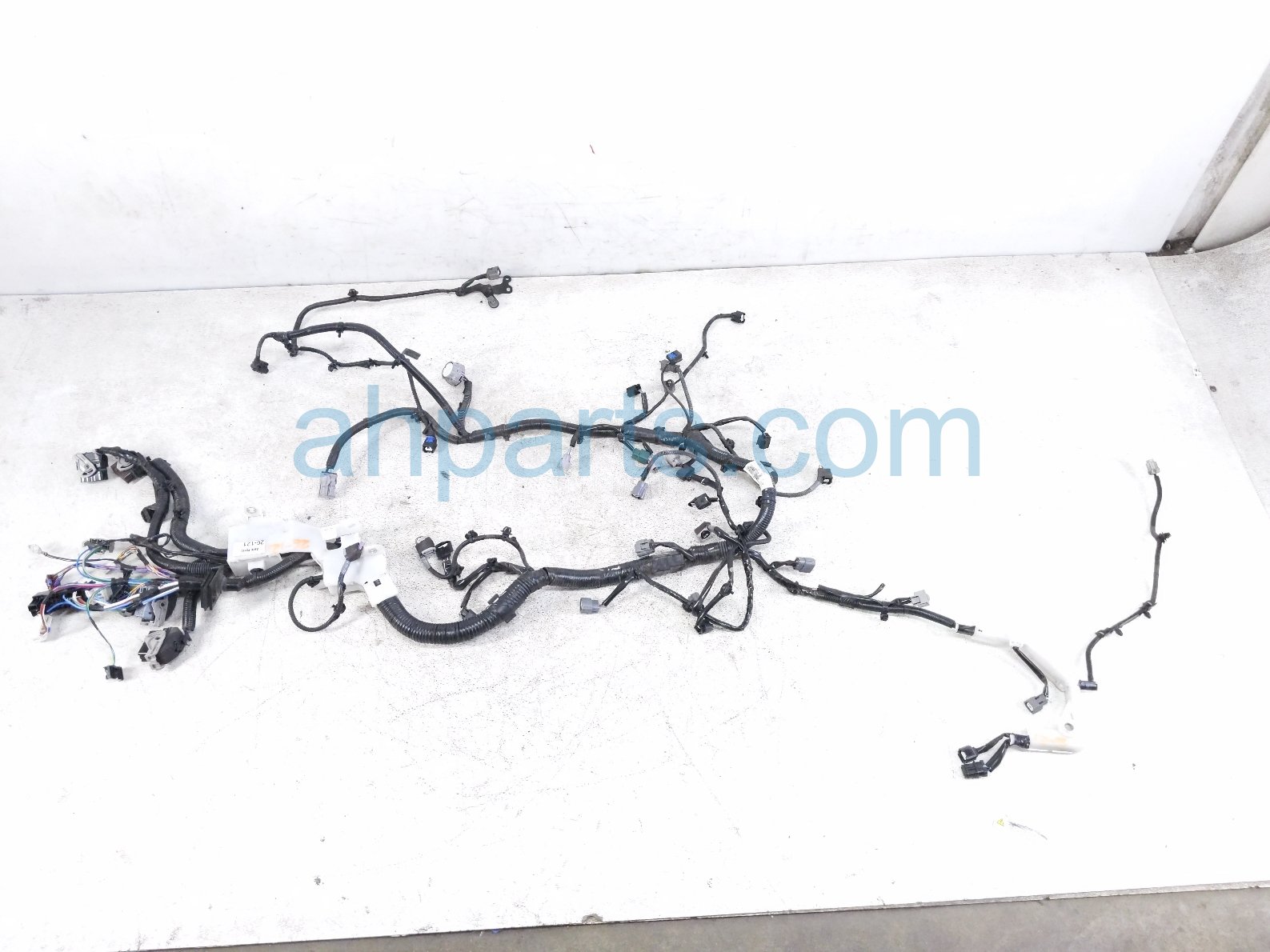 ENGINE ROOM HARNESS W/FUSE-2.0L AWD