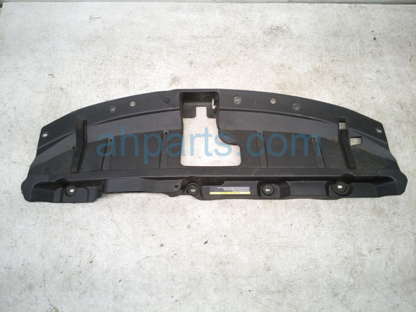 $40 Nissan UPPER RADIATOR SUPPORT SIGHT SHIELD
