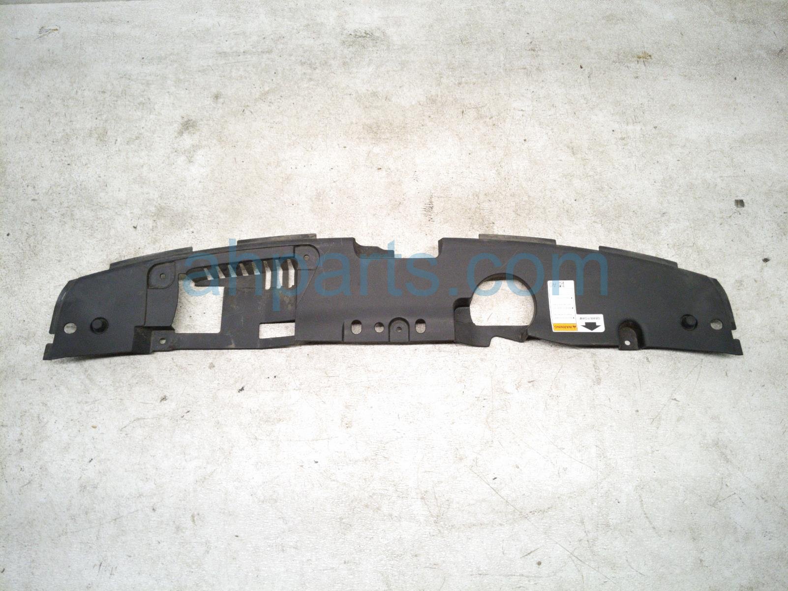 Honda UPPER GRILLE SIGHT SHIELD