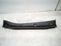 Nissan WINDSHIELD COWL VENT PANEL Nissan WINDSHIELD COWL VENT PANEL