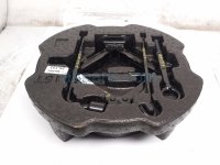 $100 Kia JACK & TOOL KIT W/FOAM HOLDER ASSY $100 Kia JACK & TOOL KIT W/FOAM HOLDER ASSY