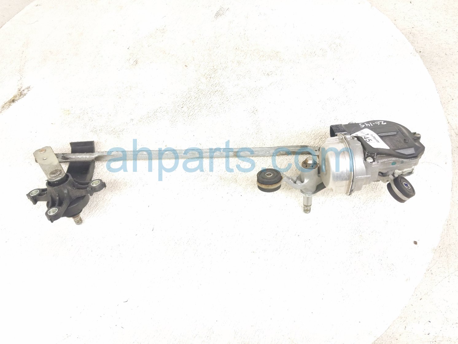 Honda FRT WINDSHIELD WIPER MOTOR & LINKAGE