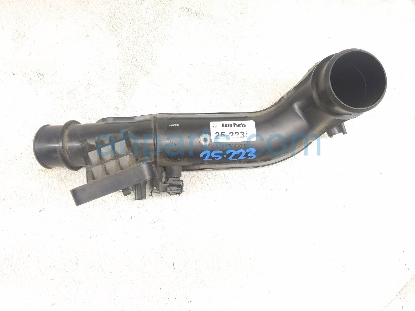 $24 Honda INTERCOOLER OUTLET PIPE B -1.5T