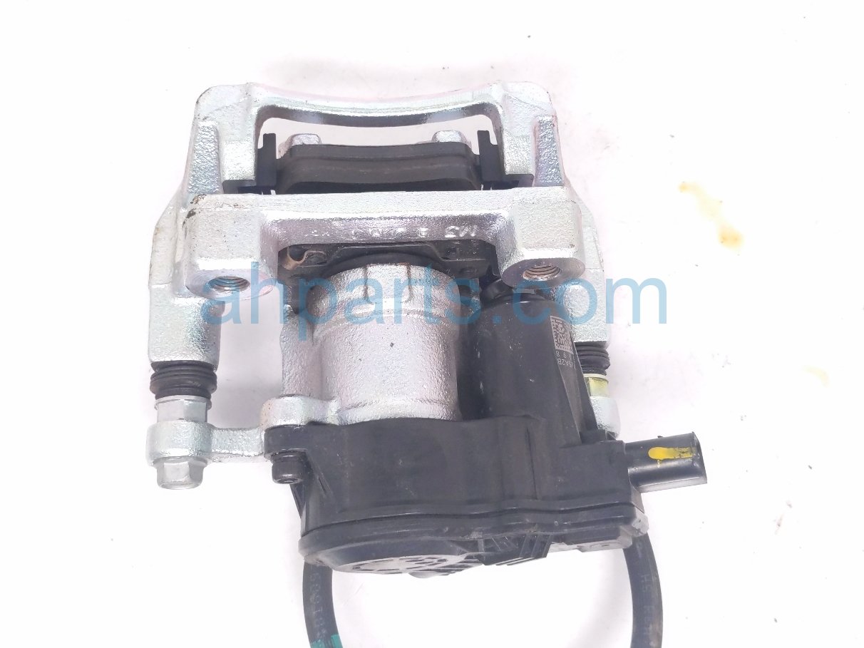 2026 Kia K4 Rear Passenger Brake Caliper 58230 GG100 Replacement 2026 Kia K4 Rear Passenger Brake Caliper 58230 GG100 Replacement thumbnail