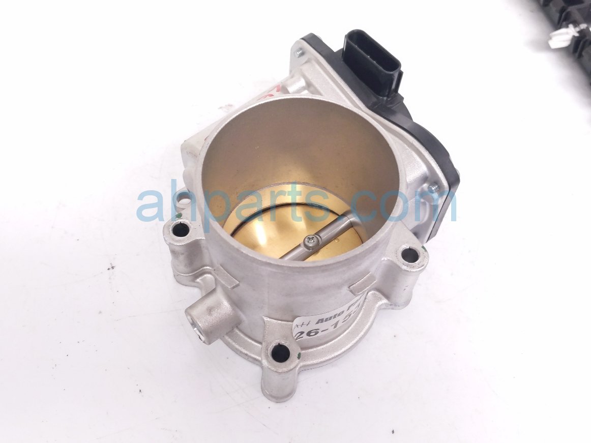 Kia THROTTLE BODY