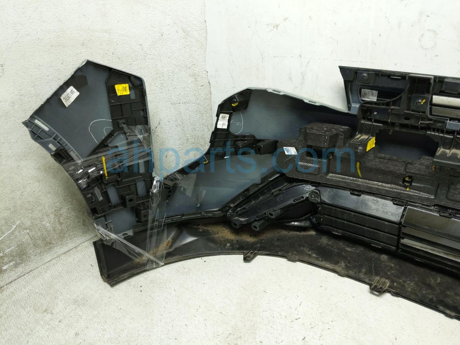 2026 Kia K4 Front Bumper Cover Grey Lt2 86560 GG000 Replacement 2026 Kia K4 Front Bumper Cover Grey Lt2 86560 GG000 Replacement thumbnail