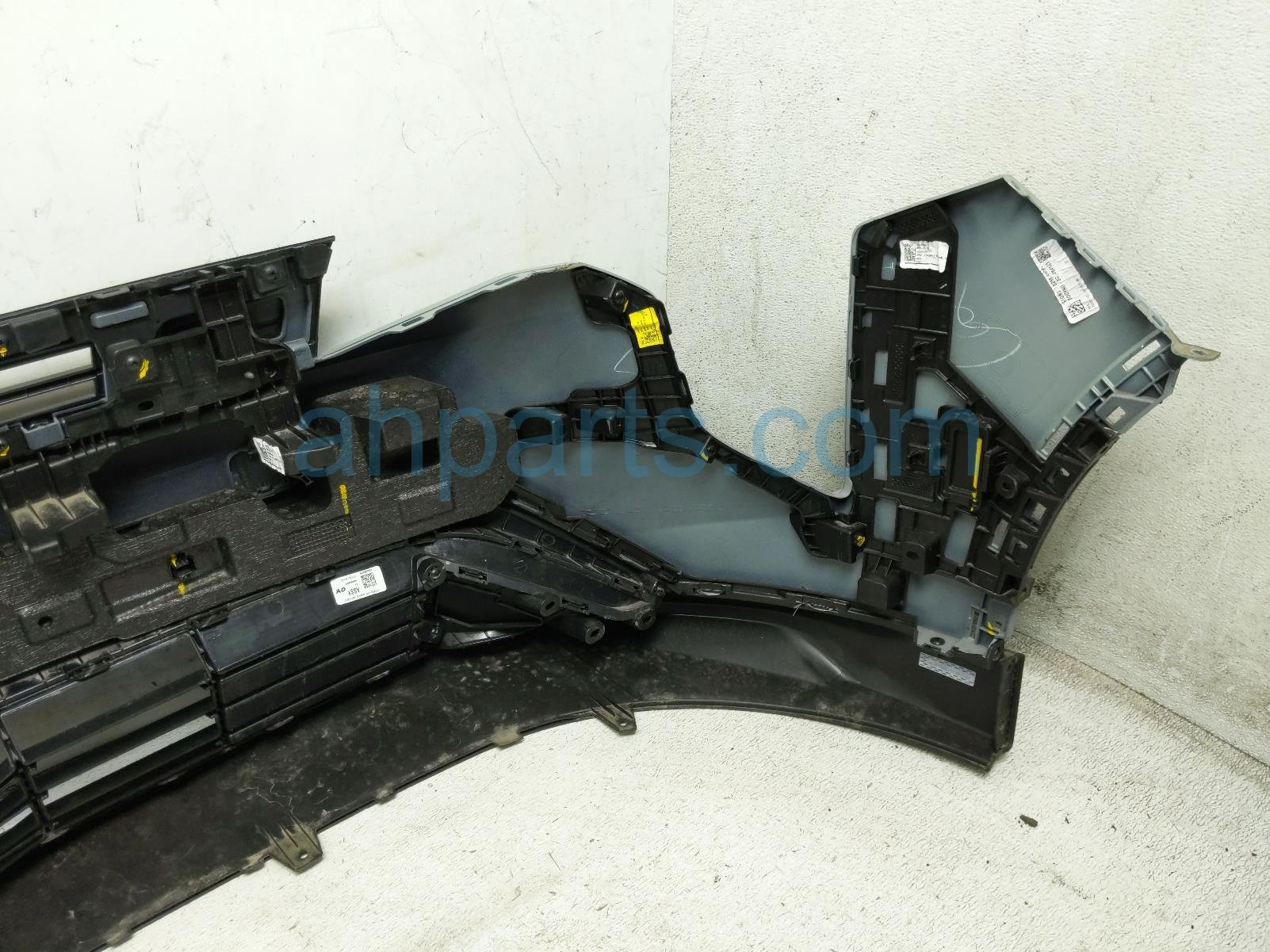 2026 Kia K4 Front Bumper Cover Grey Lt2 86560 GG000 Replacement 2026 Kia K4 Front Bumper Cover Grey Lt2 86560 GG000 Replacement thumbnail