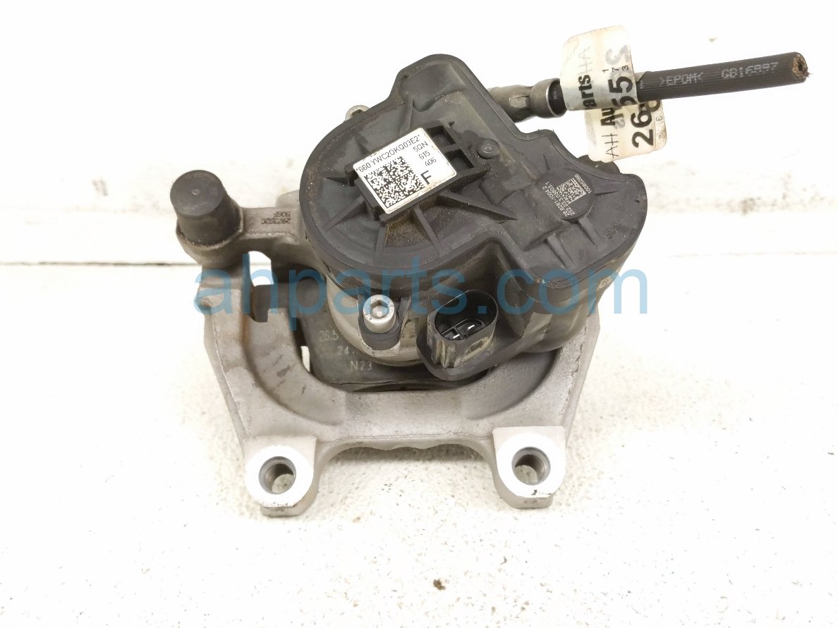 2024 Volkswagen Tiguan Rear Passenger Brake Caliper 3Q0 615 424 E SL7 Replacement 2024 Volkswagen Tiguan Rear Passenger Brake Caliper 3Q0 615 424 E SL7 Replacement thumbnail