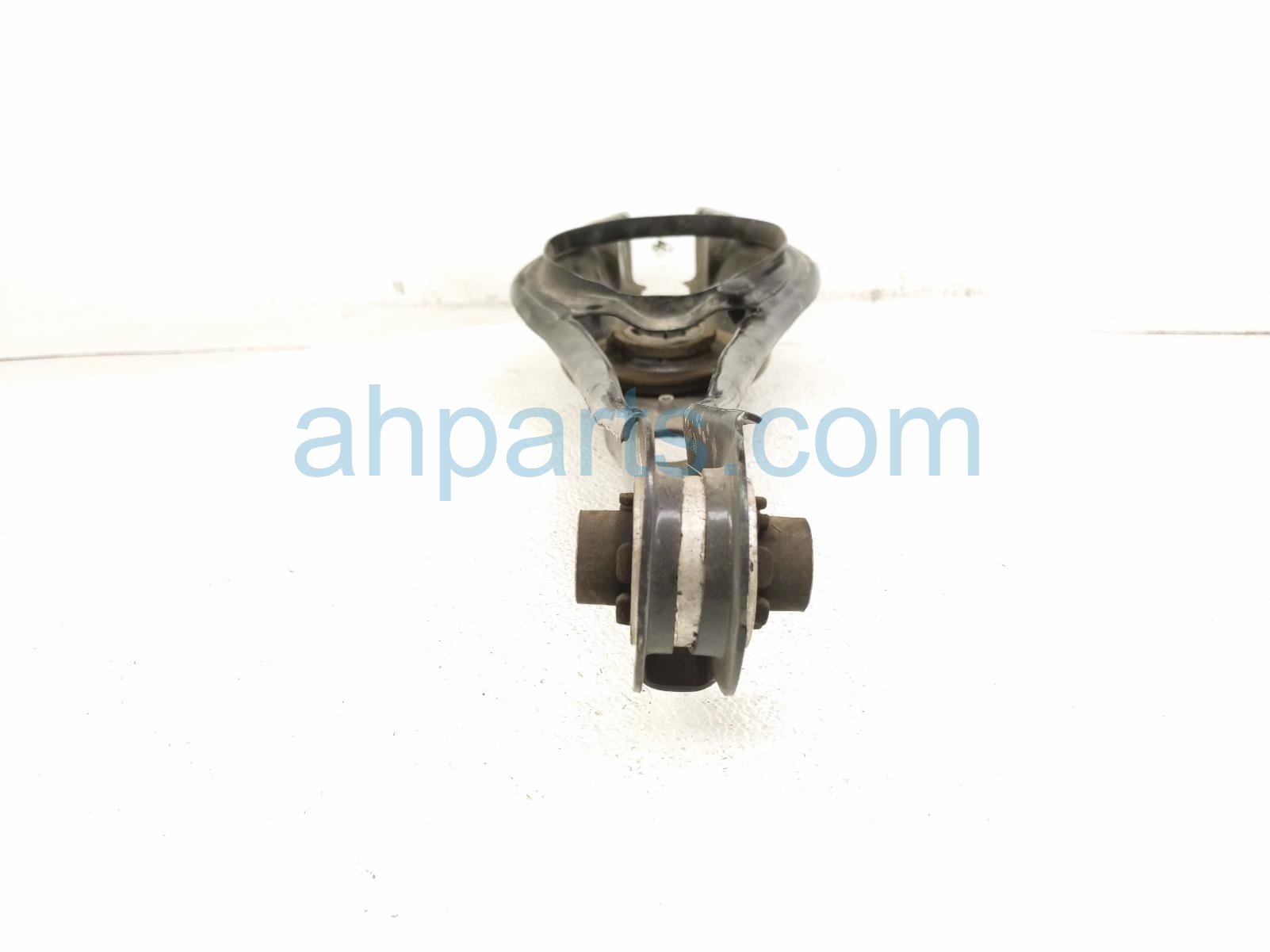 2024 Volkswagen Tiguan Rear Driver Spring Seat Lower Control Arm 5QN 505 311 Replacement 2024 Volkswagen Tiguan Rear Driver Spring Seat Lower Control Arm 5QN 505 311 Replacement thumbnail