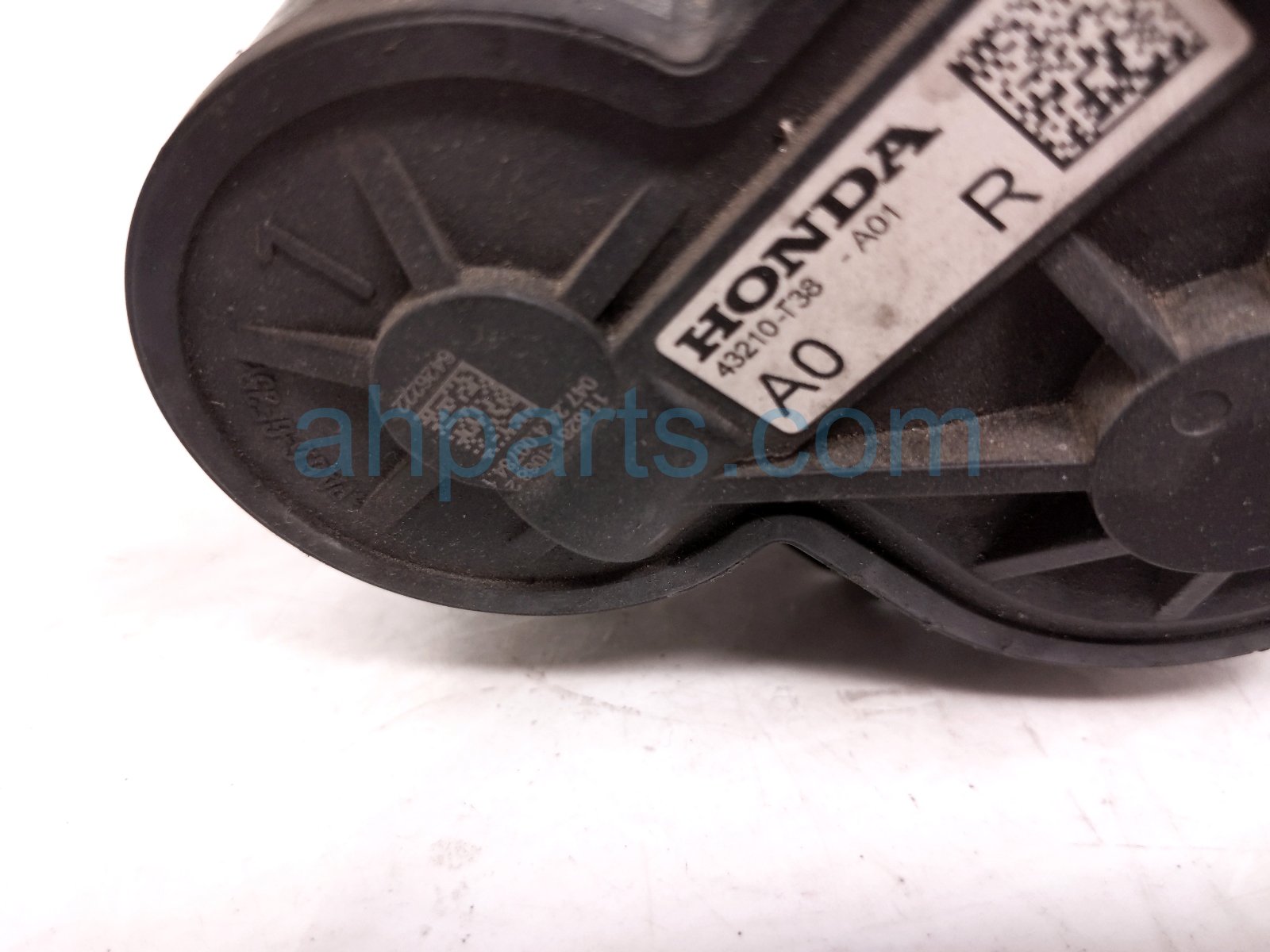 2025 Honda Civic Core Rear Passenger Brake Caliper 43018 T20 A02 Replacement 2025 Honda Civic Core Rear Passenger Brake Caliper 43018 T20 A02 Replacement thumbnail