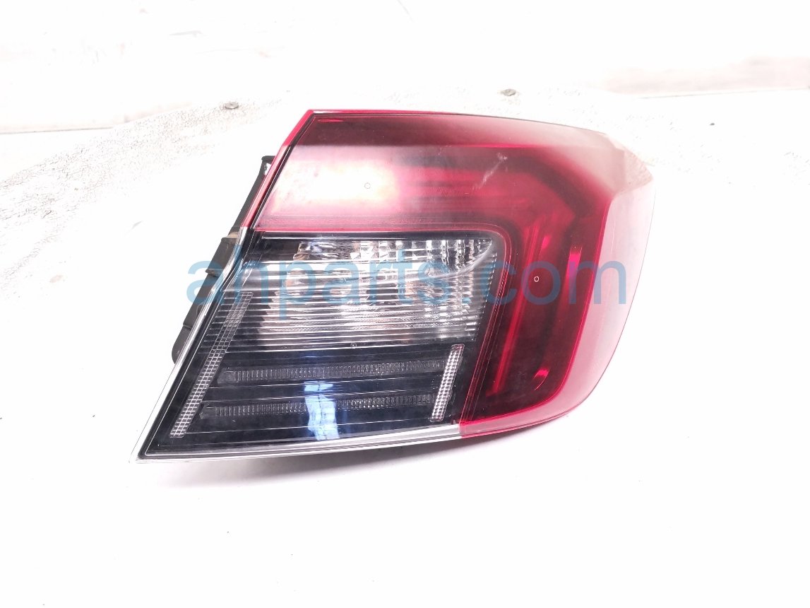 Honda RH TAIL LAMP (ON BODY)