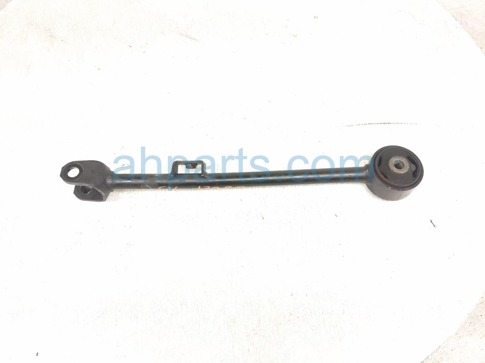 Honda RR/LH UPPER LEADING CONTROL ARM