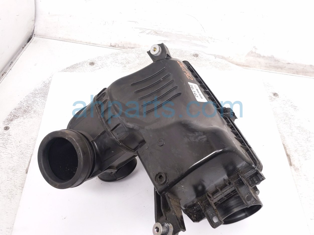 Honda AIR CLEANER INTAKE BOX W/MAF