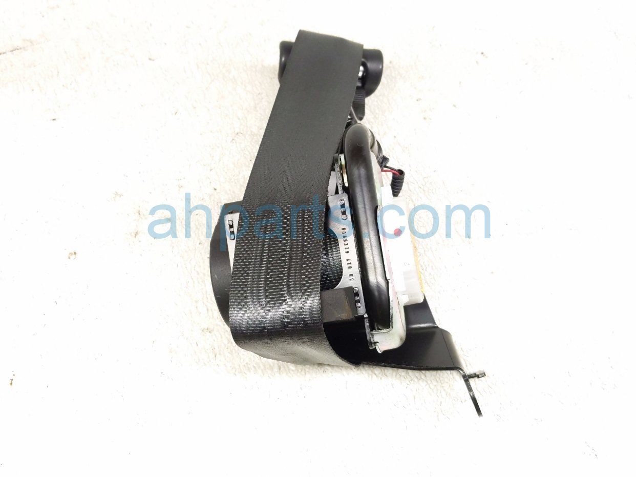 Subaru 2ND ROW RH BELT RETRACTOR - BLK
