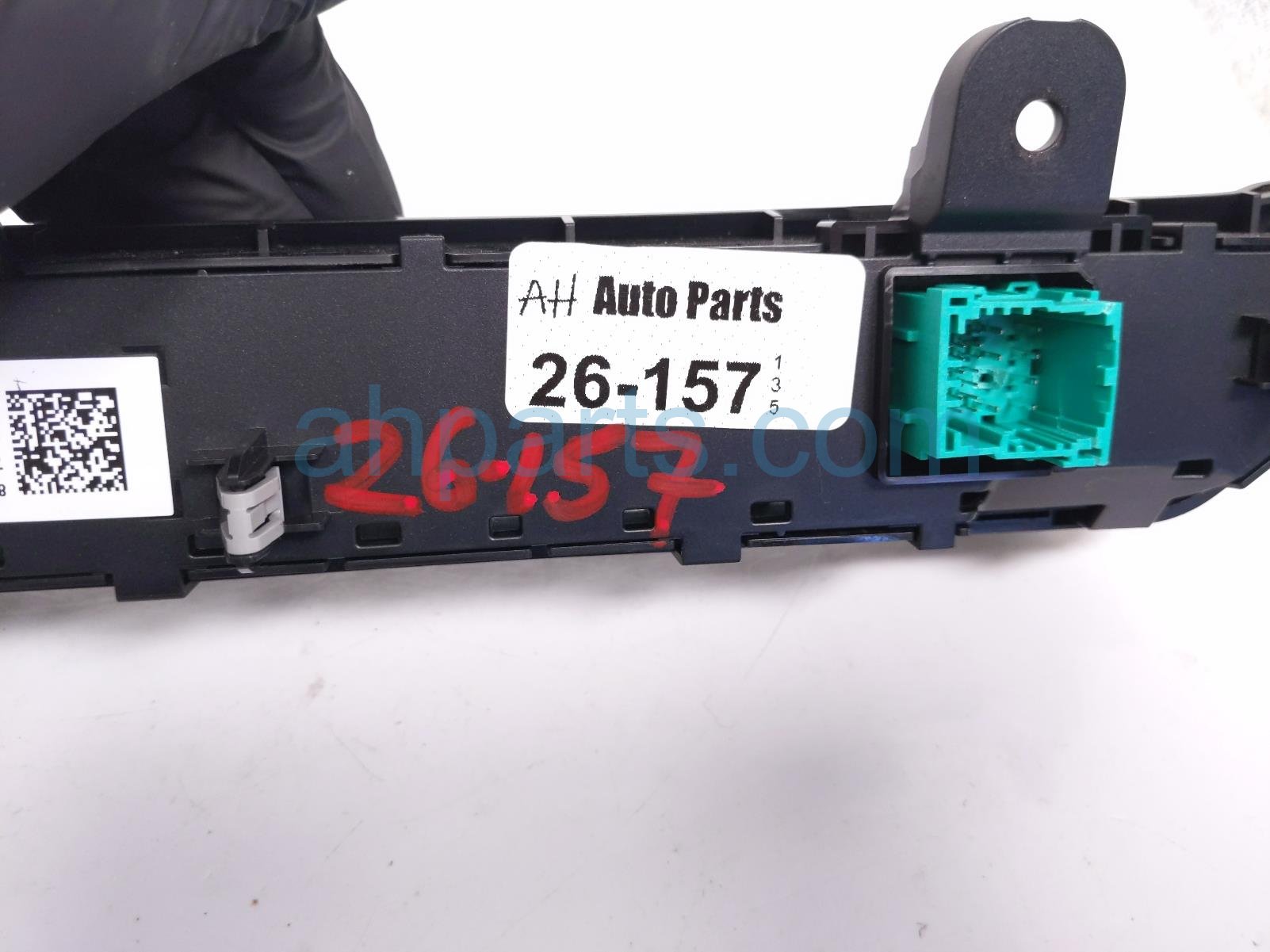 2026 Chevy Equinoxev Temperature Climate Heater/ac Control(on Dash) 85096154 Replacement 2026 Chevy Equinoxev Temperature Climate Heater/ac Control(on Dash) 85096154 Replacement thumbnail