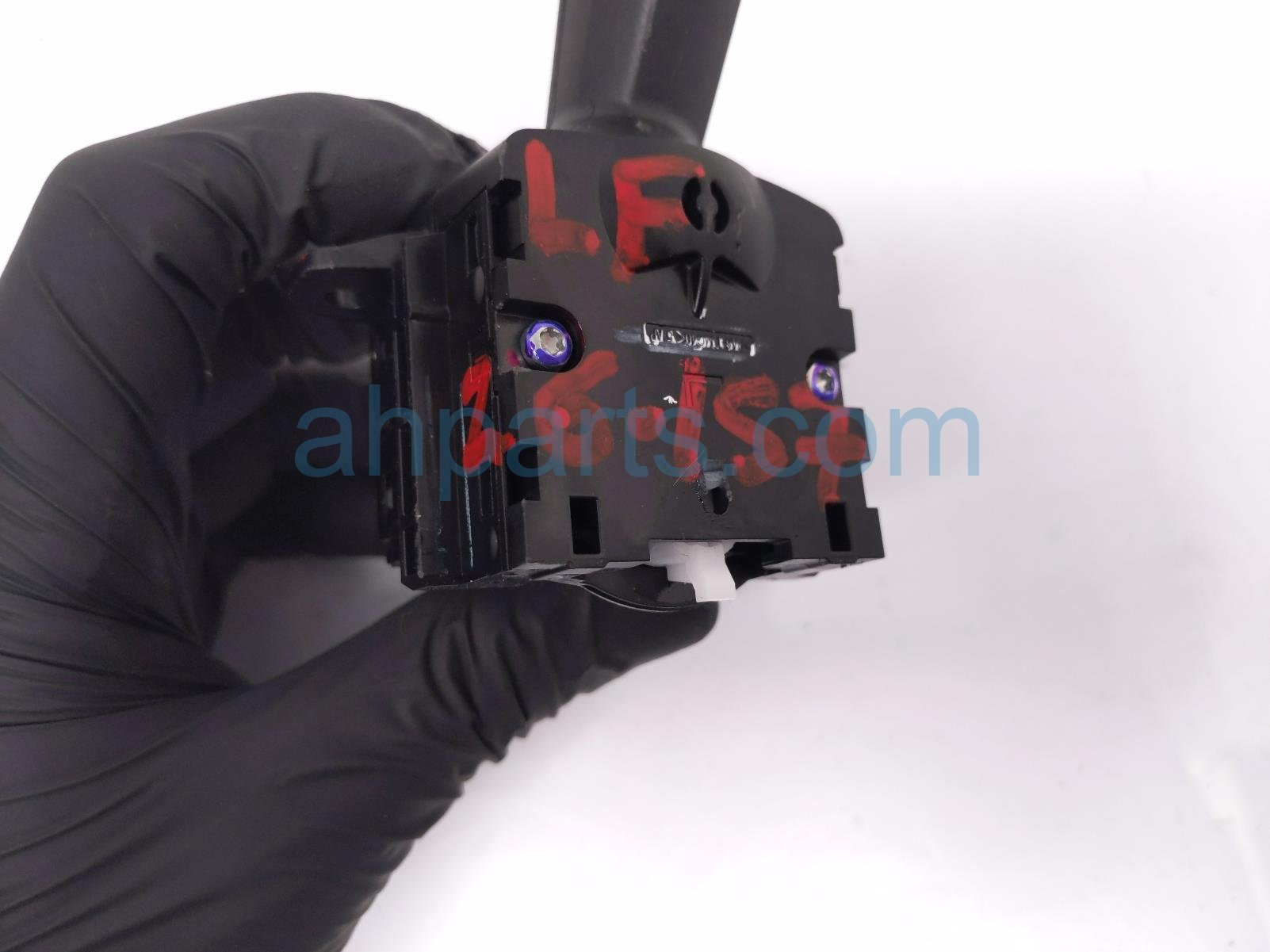 2026 Chevy Equinoxev Combo Light/ Signal / Wiper Column Switch 13563301 Replacement 2026 Chevy Equinoxev Combo Light/ Signal / Wiper Column Switch 13563301 Replacement thumbnail