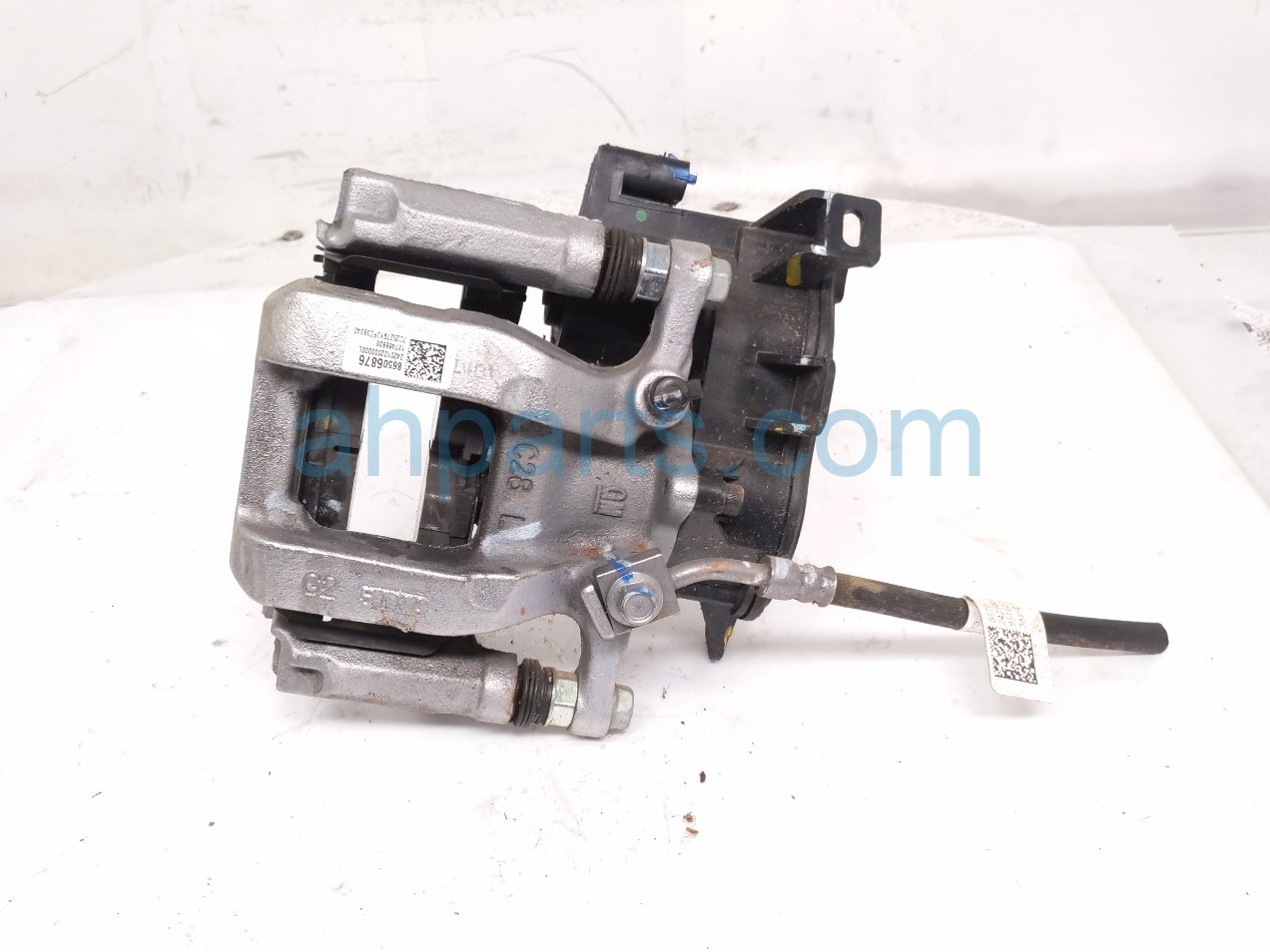 2026 Chevy Equinoxev Rear Driver Brake Caliper 13551422 Replacement 2026 Chevy Equinoxev Rear Driver Brake Caliper 13551422 Replacement thumbnail