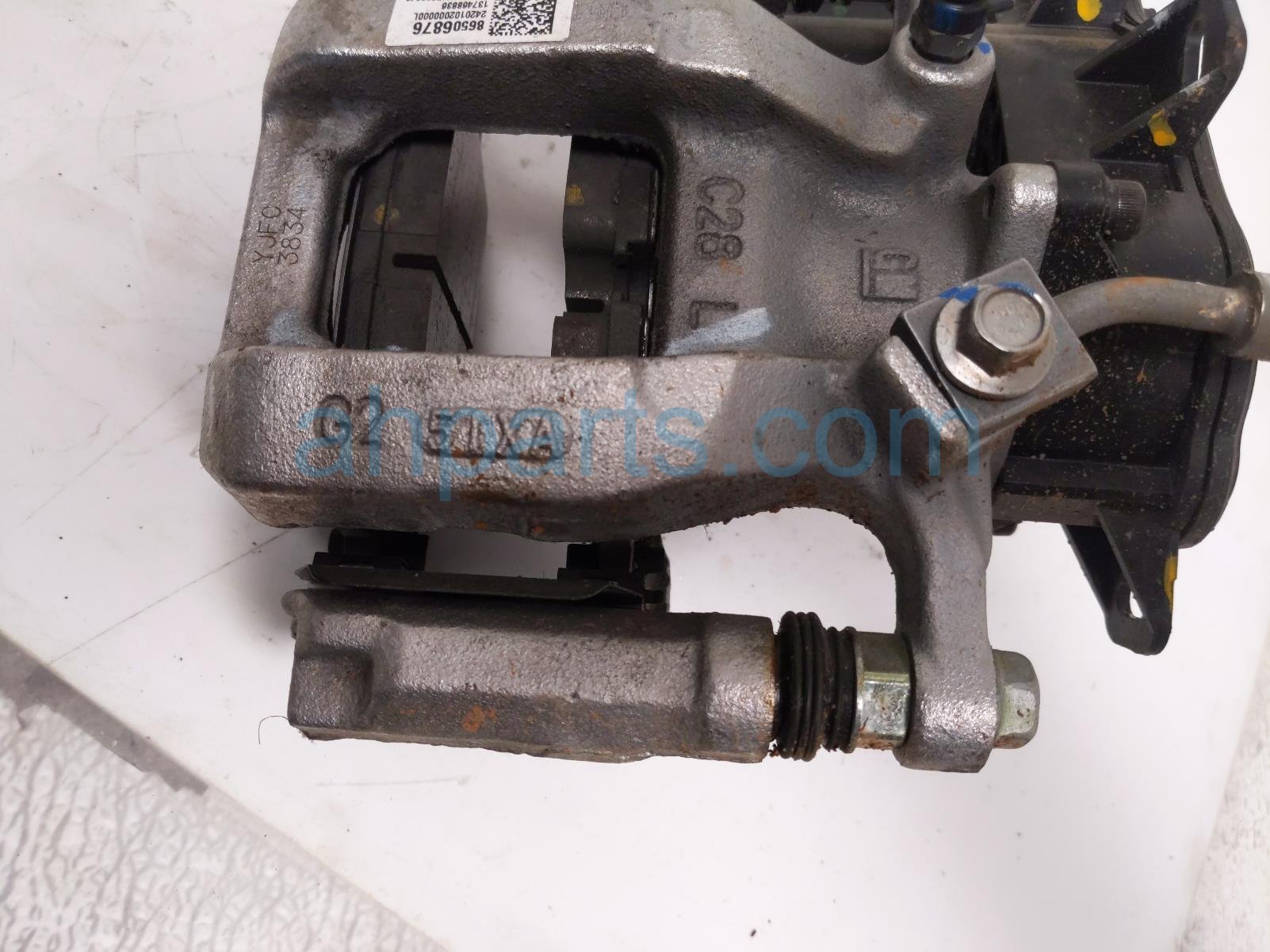 2026 Chevy Equinoxev Rear Driver Brake Caliper 13551422 Replacement 2026 Chevy Equinoxev Rear Driver Brake Caliper 13551422 Replacement thumbnail
