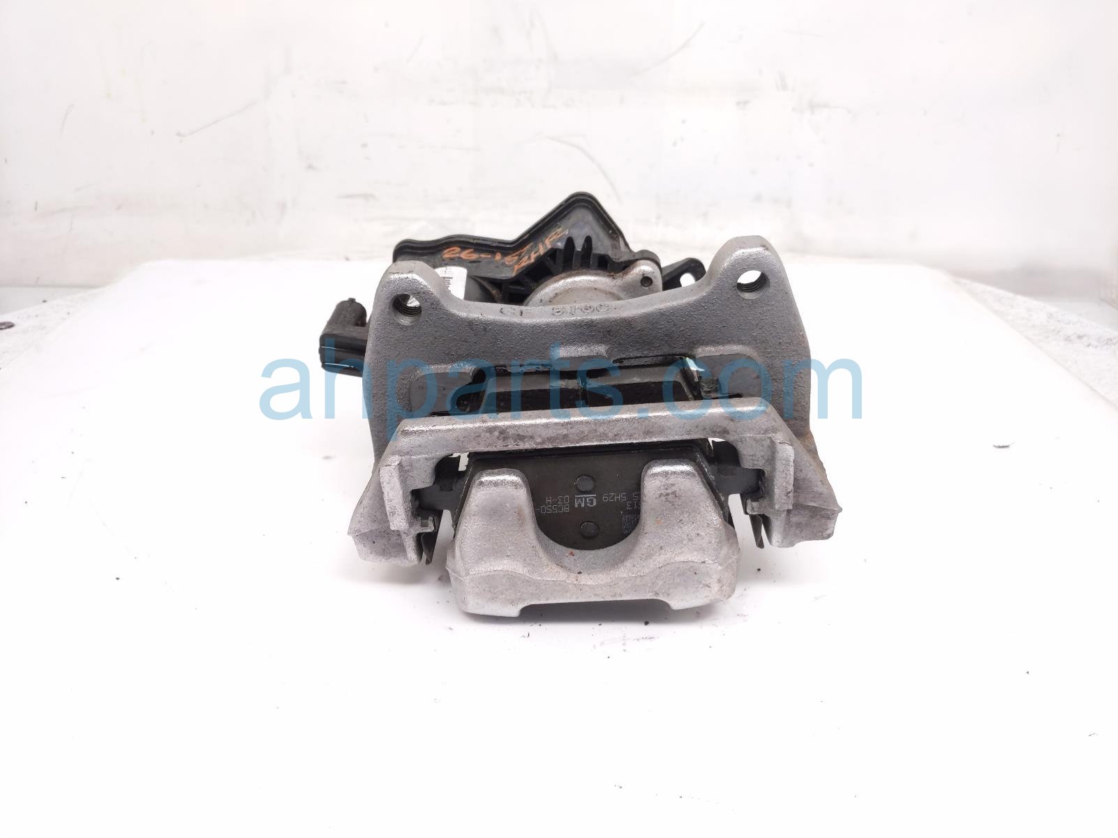 2026 Chevy Equinoxev Rear Passenger Brake Caliper 13551423 Replacement 2026 Chevy Equinoxev Rear Passenger Brake Caliper 13551423 Replacement thumbnail