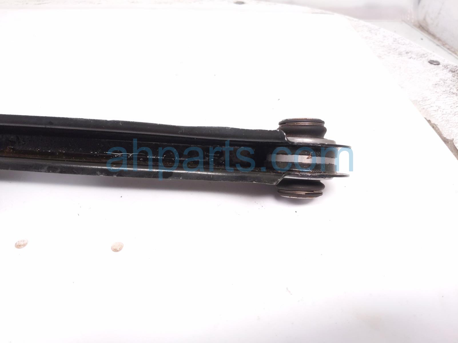 2026 Chevy Equinoxev Rear Passenger Lower Control Arm 85071255 Replacement 2026 Chevy Equinoxev Rear Passenger Lower Control Arm 85071255 Replacement thumbnail