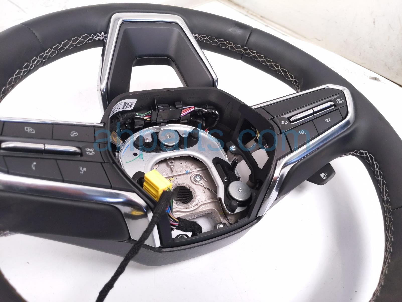 2026 Chevy Equinoxev Steering Wheel Black Lt2 85719655 Replacement 2026 Chevy Equinoxev Steering Wheel Black Lt2 85719655 Replacement thumbnail