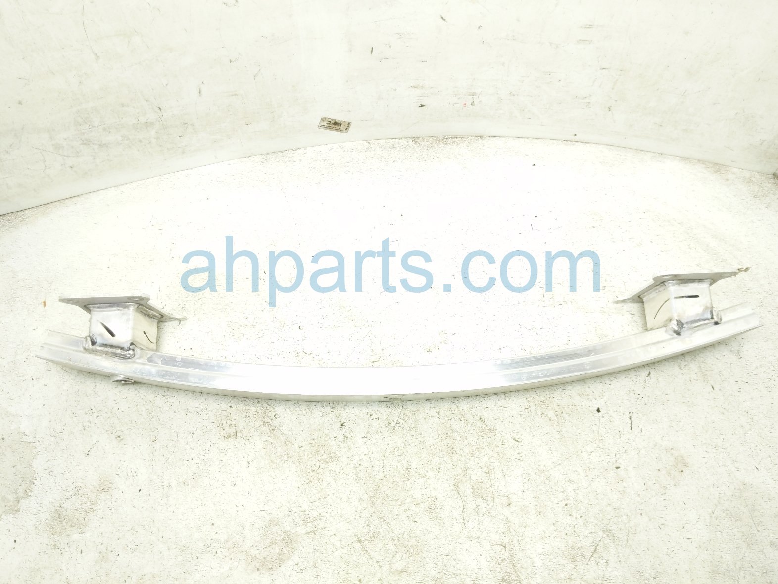 2026 Chevy Equinoxev Beam Rear Bumper Reinforcement Bar 85667111 Replacement 2026 Chevy Equinoxev Beam Rear Bumper Reinforcement Bar 85667111 Replacement thumbnail