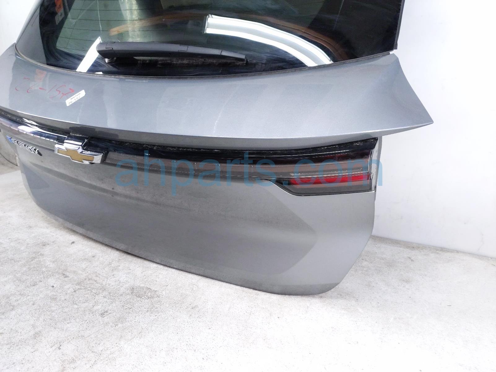 2026 Chevy Equinoxev Deck Trunk Lid Lift Gate / Tail Gate Silver 85775147 Replacement 2026 Chevy Equinoxev Deck Trunk Lid Lift Gate / Tail Gate Silver 85775147 Replacement thumbnail