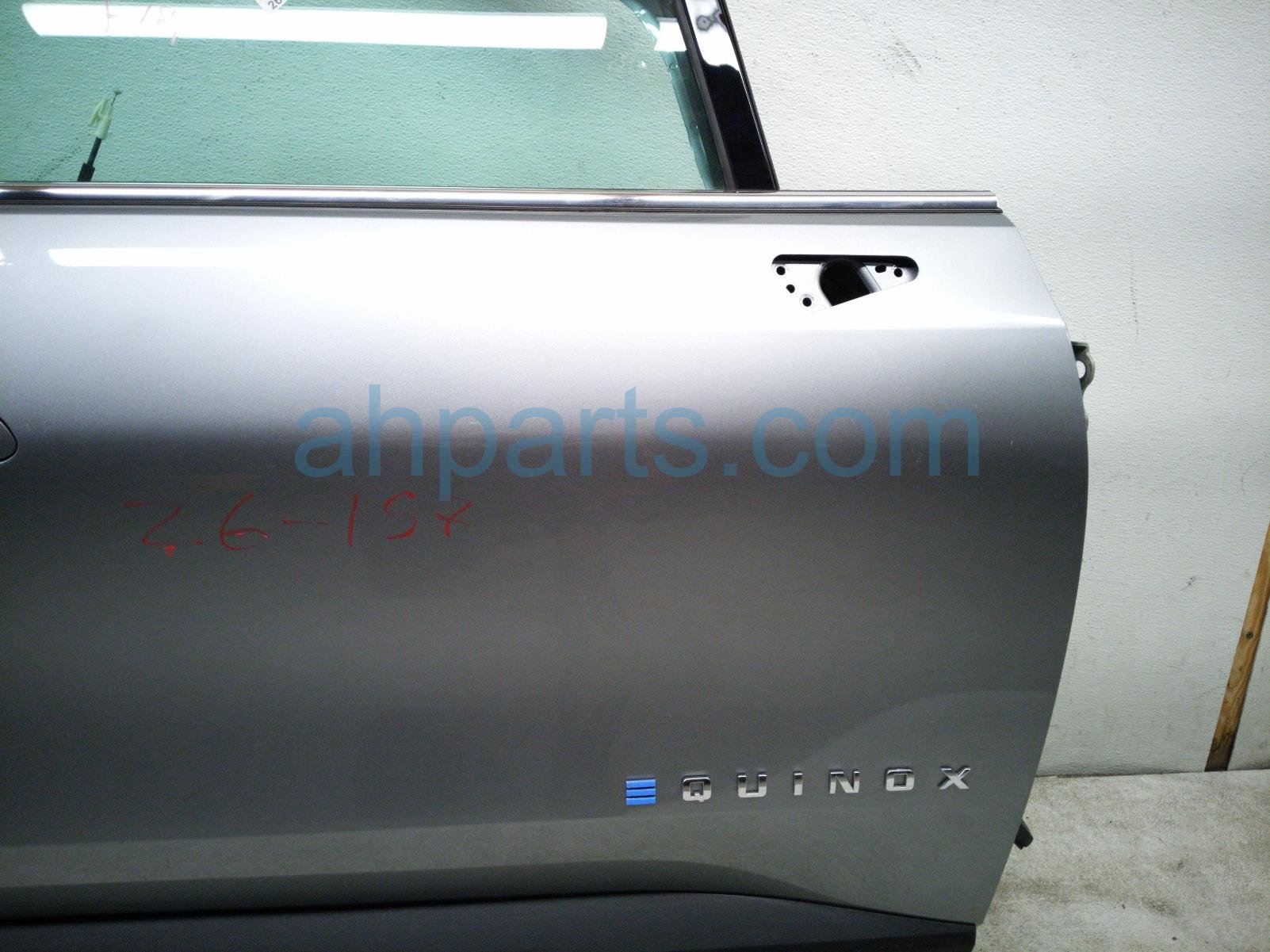 2026 Chevy Equinoxev Front Passenger Door Silver No Mirror/trim 85825747 Replacement 2026 Chevy Equinoxev Front Passenger Door Silver No Mirror/trim 85825747 Replacement thumbnail