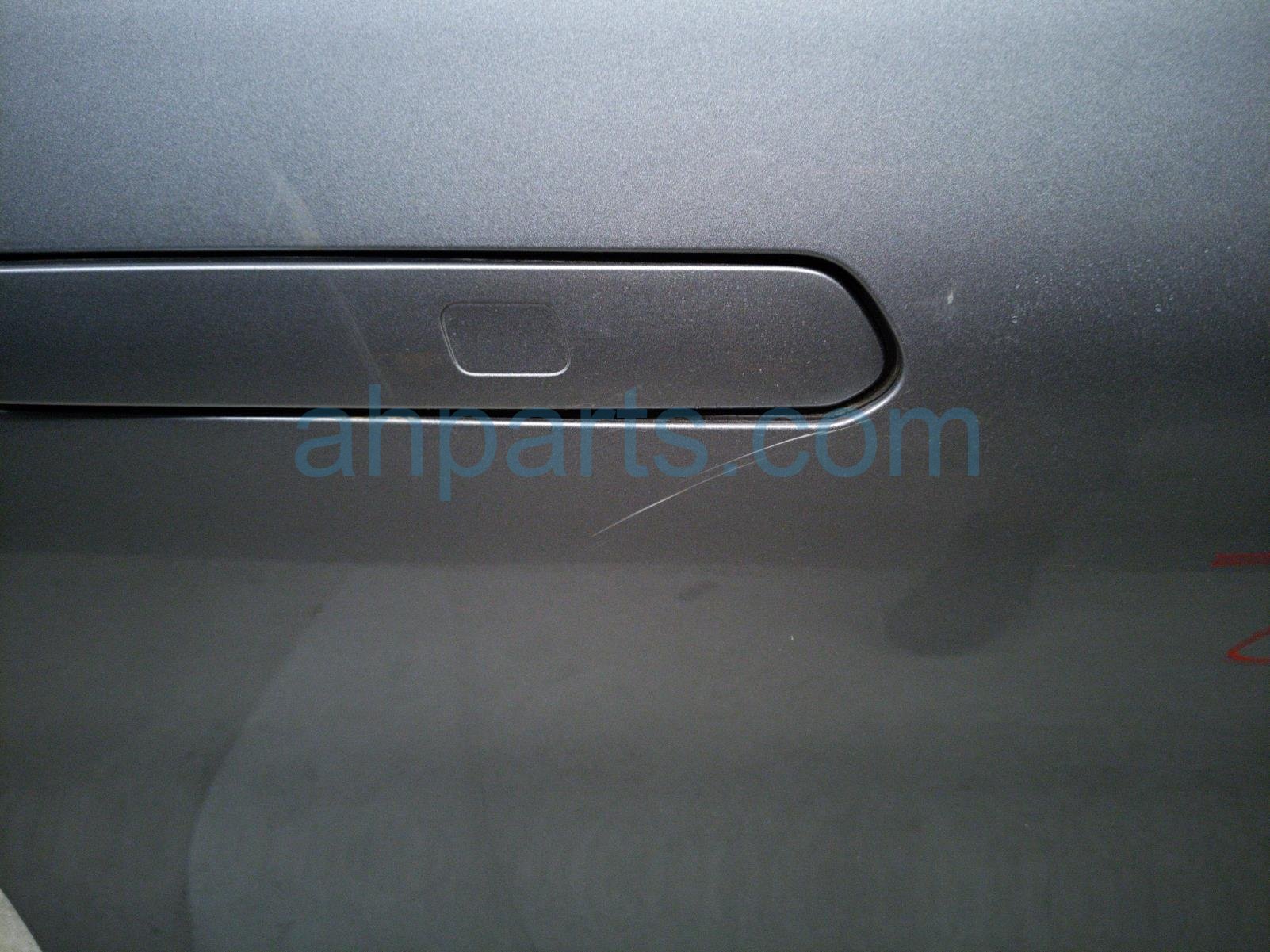 2026 Chevy Equinoxev Front Passenger Door Silver No Mirror/trim 85825747 Replacement 2026 Chevy Equinoxev Front Passenger Door Silver No Mirror/trim 85825747 Replacement thumbnail