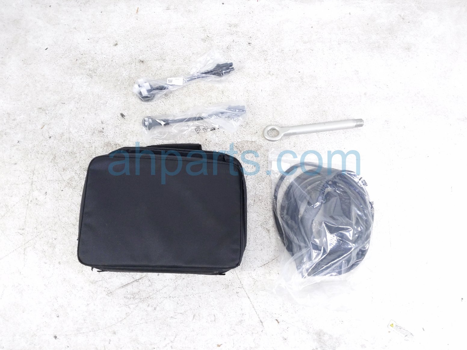 2026 Chevy Equinoxev Ev Dual Level Charging Cord Kit 85878955 Replacement 2026 Chevy Equinoxev Ev Dual Level Charging Cord Kit 85878955 Replacement thumbnail