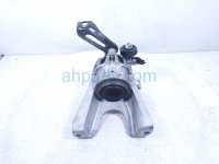 Honda RH SIDE ENGINE MOUNT - 1.5L Honda RH SIDE ENGINE MOUNT - 1.5L