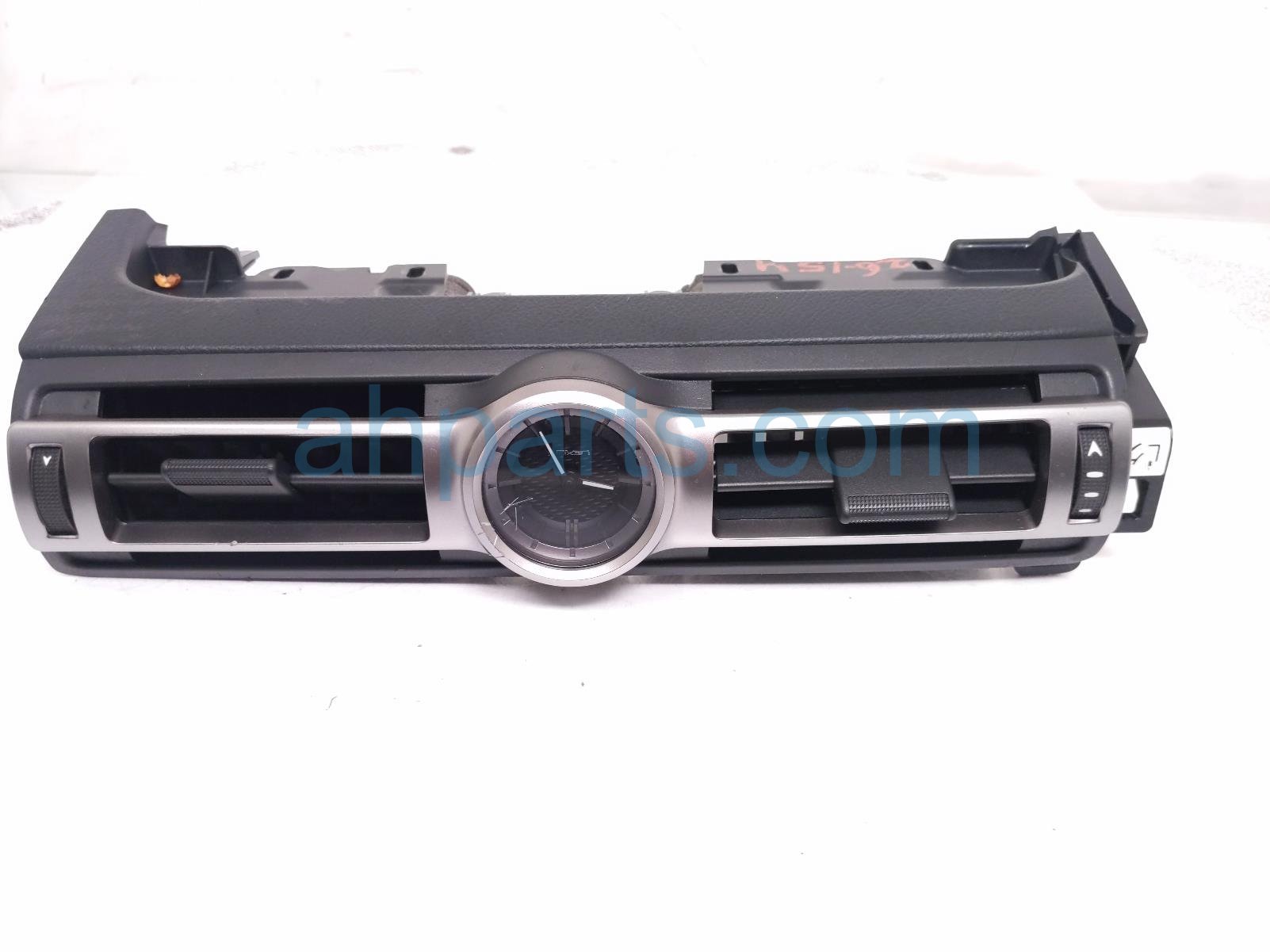 Lexus CENTER DASH AIR VENT W/CLOCK - BLK